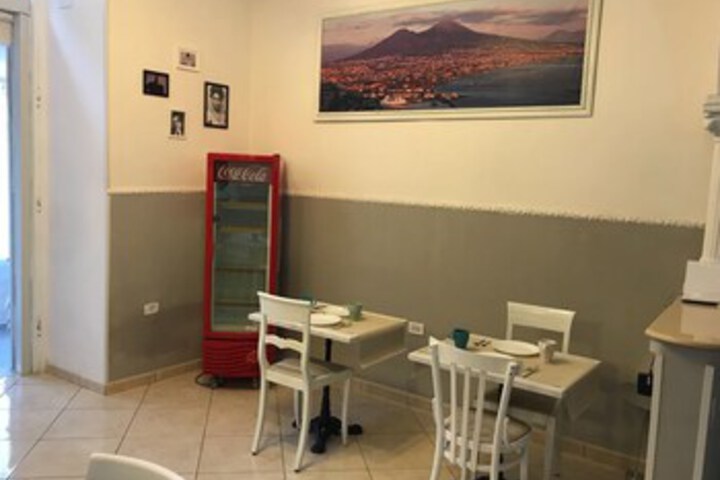 Dining 10 of 38