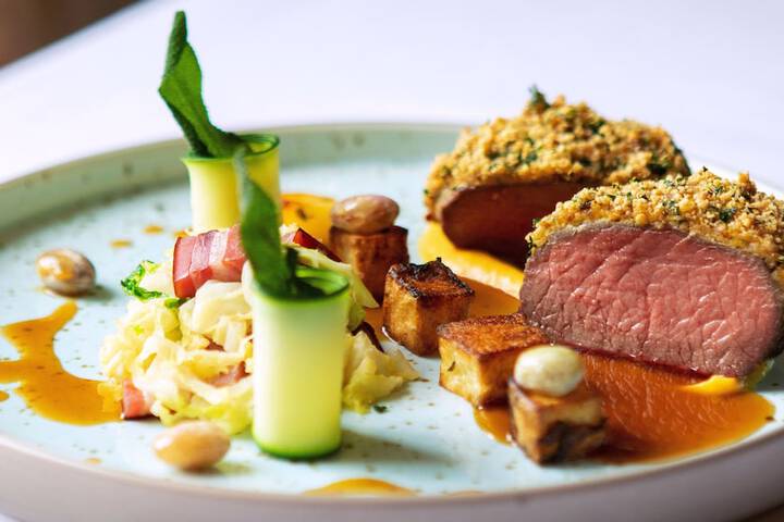Dining 69 of 99