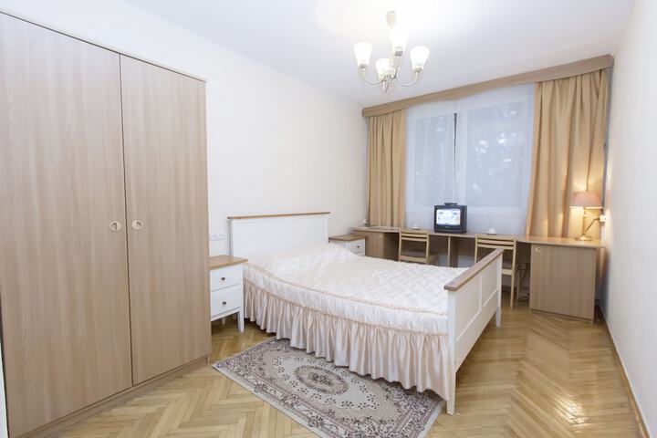 Room 22 of 63