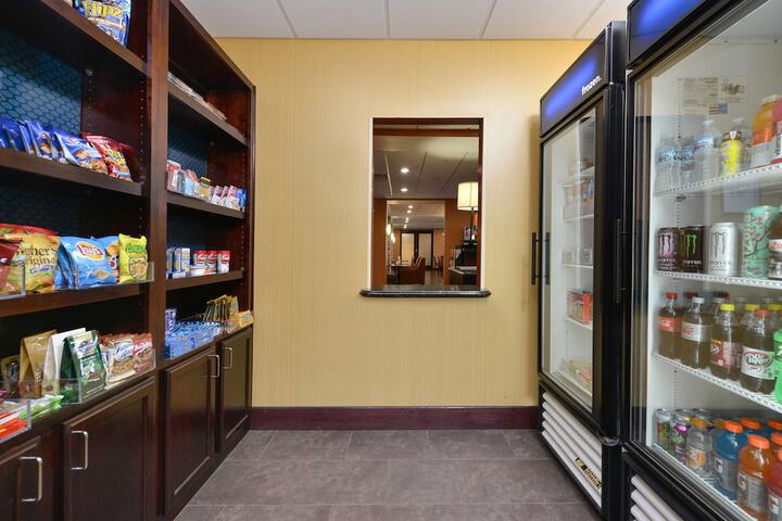Snack bar