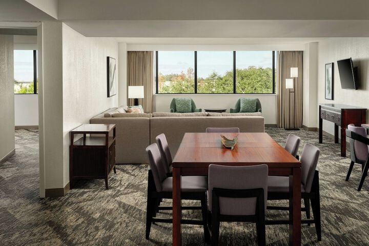Room 20 of 47