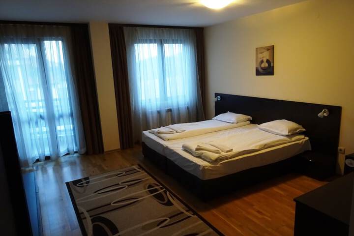 Room 14 of 68