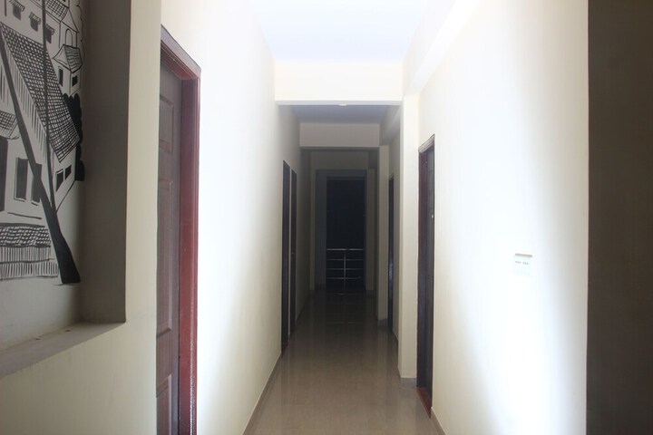 Ballroom/Hall 5 of 26