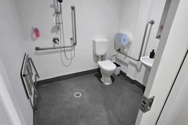 Room 44 of 58