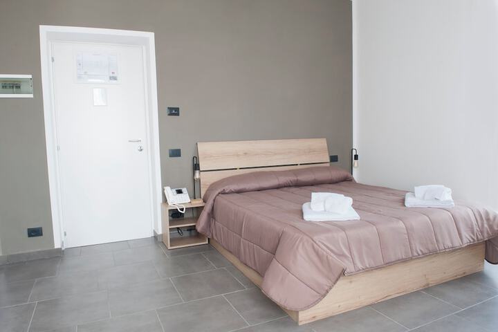 Room 14 of 35