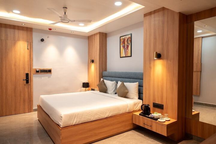 Room 14 of 56
