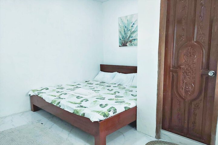 Room 7 of 57