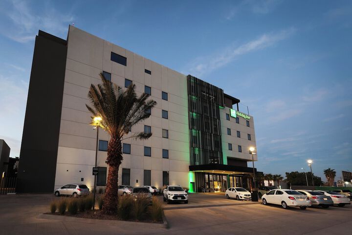 Hotel 102 of 110