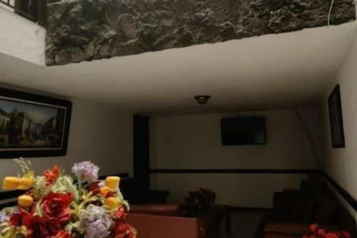 Room 15 of 28