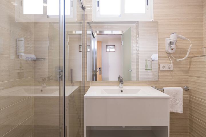 Bath Interior