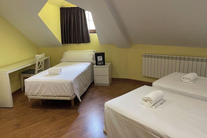 Room 25 of 108