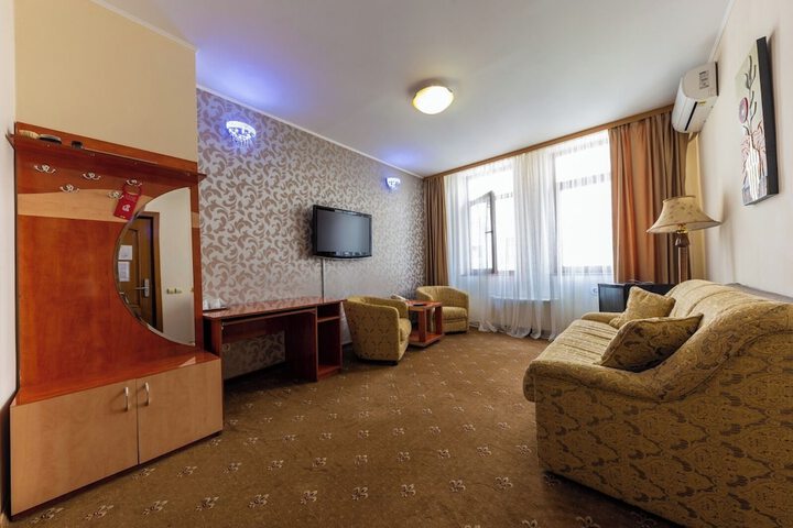Room 20 of 37