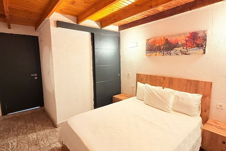 Room 15 of 39
