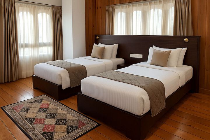 Room 6 of 24
