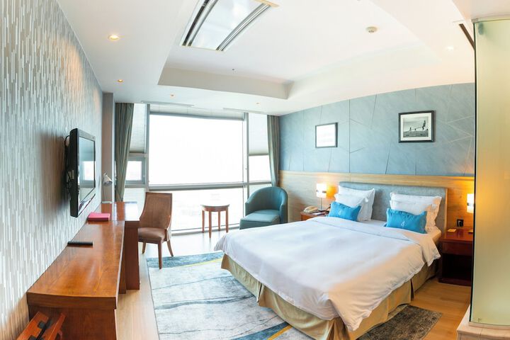 Room 26 of 133