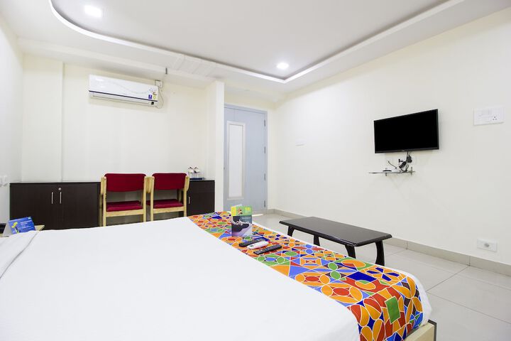 Room 5 of 21