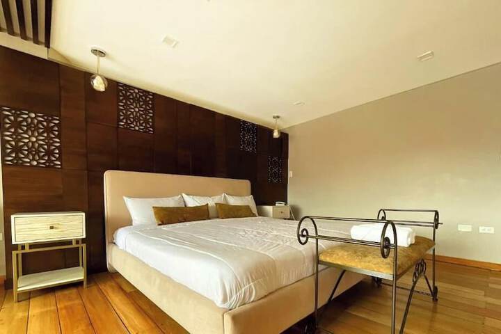 Room 13 of 54