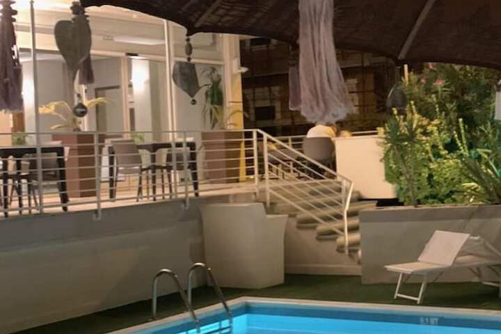 Hotel with Pool