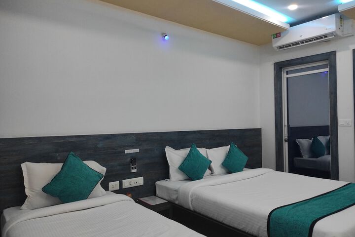 Room 7 of 42