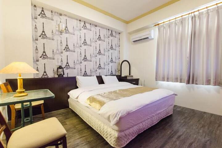 Room 5 of 29