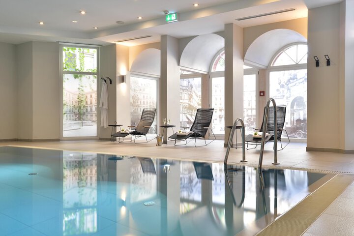 Spa 60 of 90