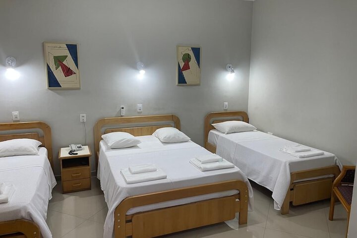 Room 14 of 32