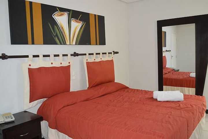 Room 6 of 19