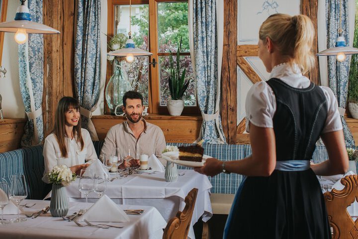 Dining 147 of 193
