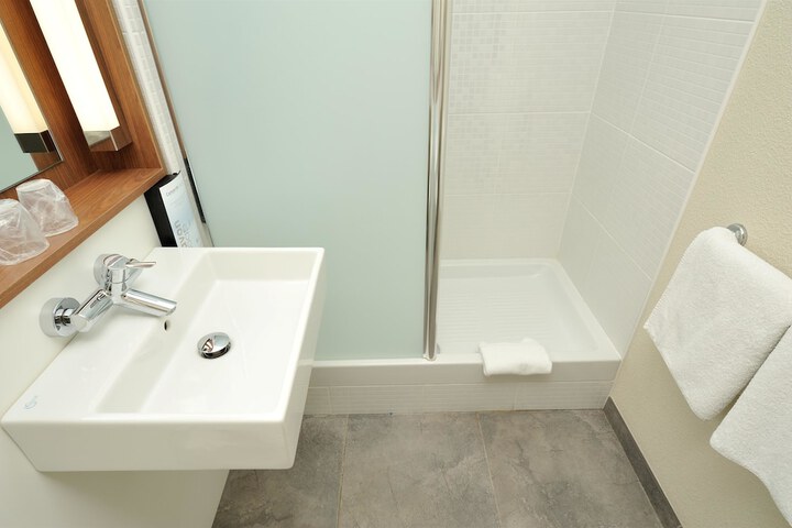 Bath Photo
