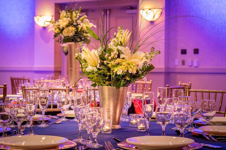 Ballroom/Hall 90 of 100