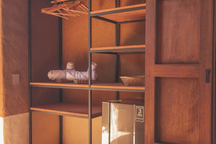 Room 46 of 70