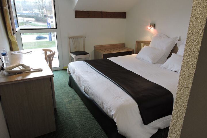 Room 14 of 39