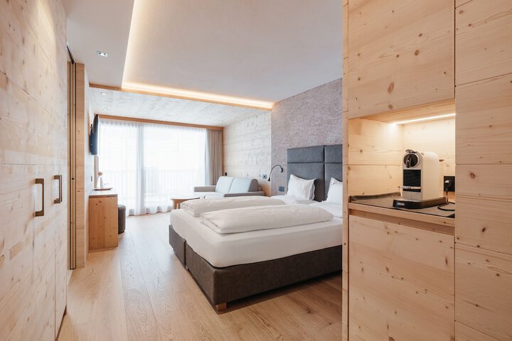 Room 16 of 56