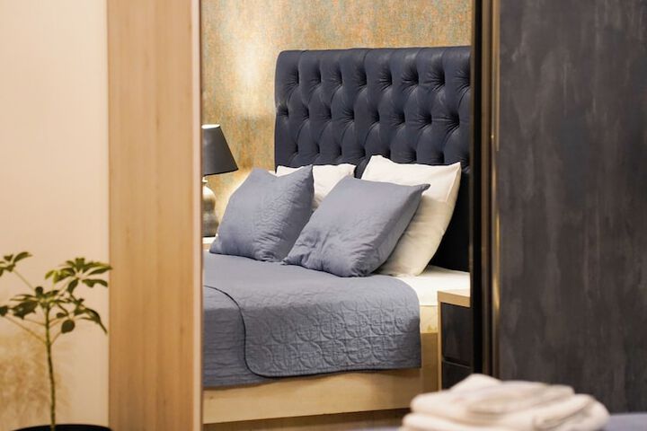 Room 33 of 58