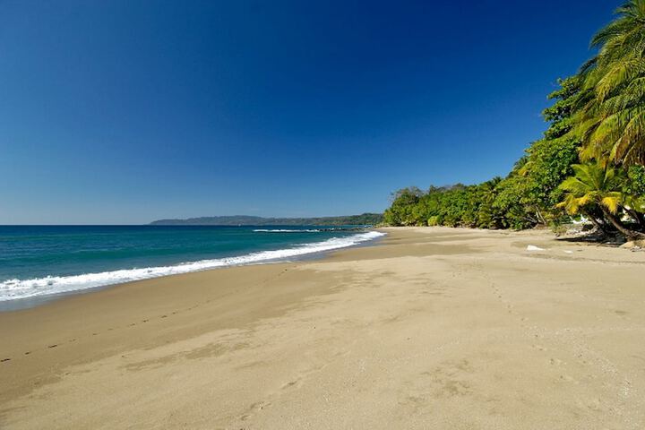 Beach 76 of 100