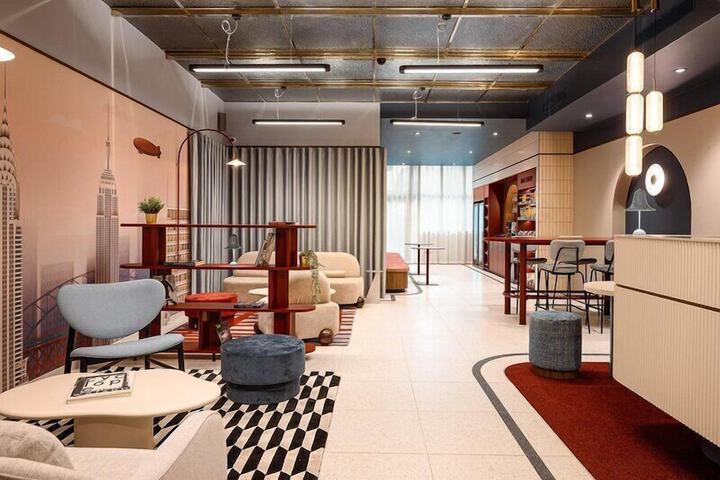Hotel Interior 5 of 96