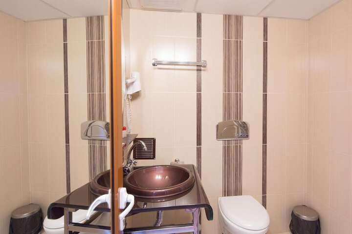 Room 45 of 72
