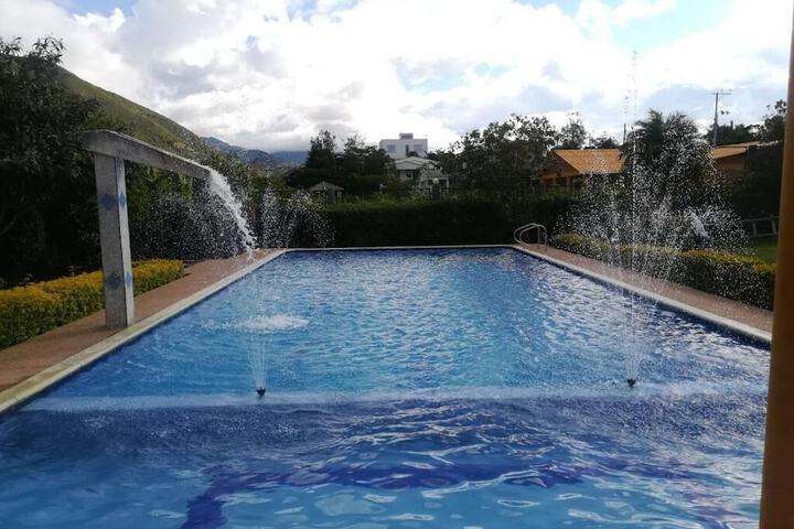 Pool 6 of 16