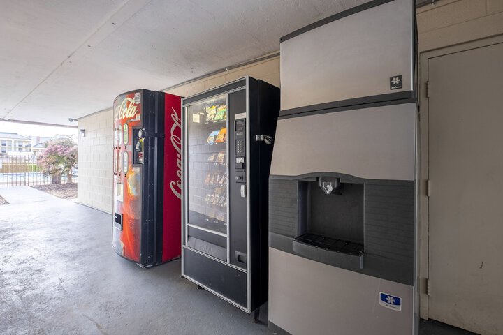 Vending machine