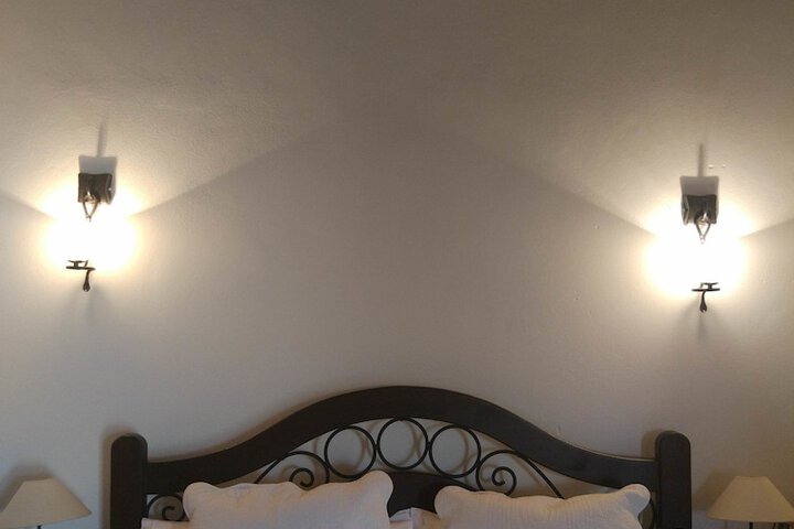 Room 2 of 47