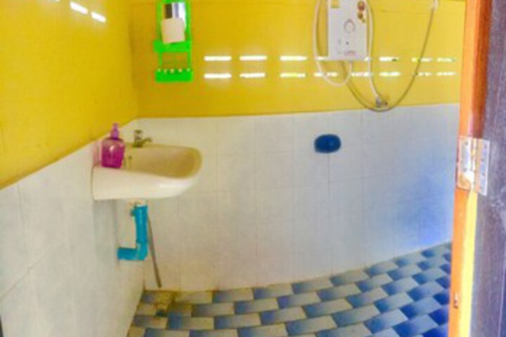 Room 9 of 48
