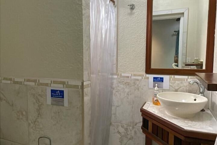 Room 75 of 107