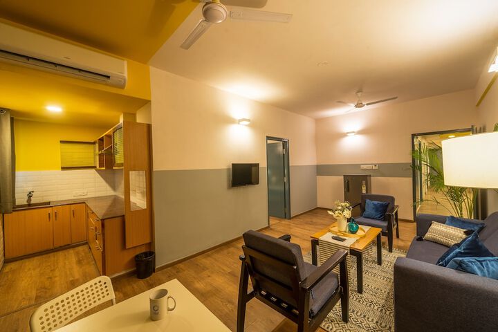 Room 17 of 30