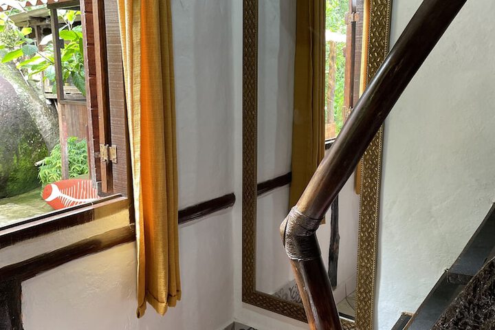 Room 21 of 47