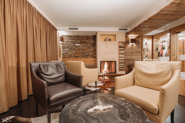Hotel Interior 159 of 178