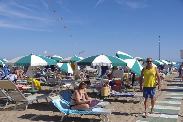 Beach 38 of 39