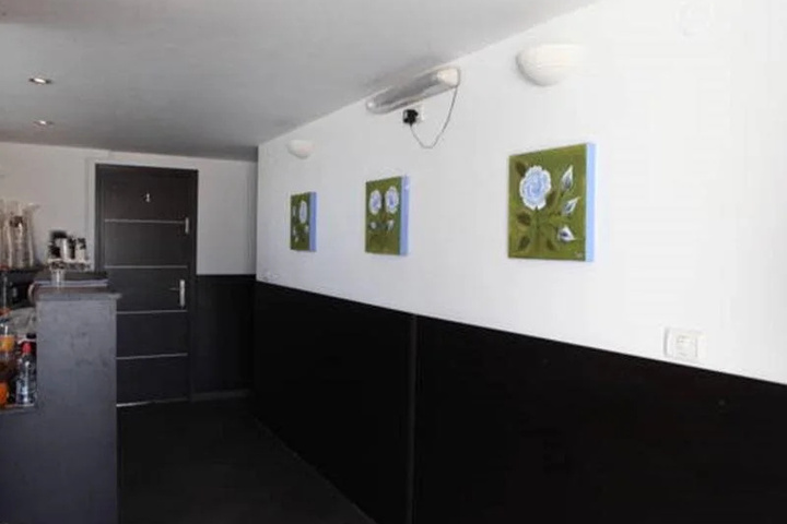 Room 7 of 17