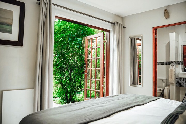 Room 27 of 73