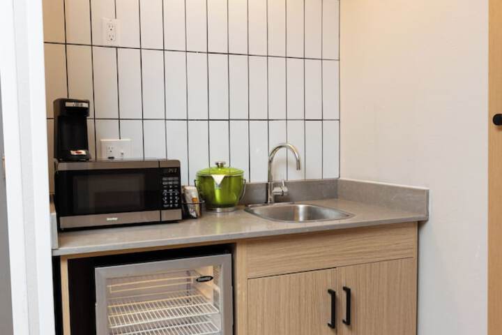 Minibar