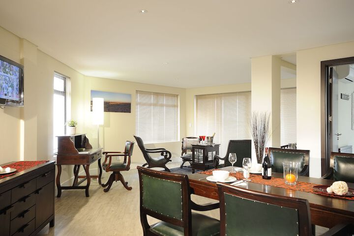 Room 25 of 107